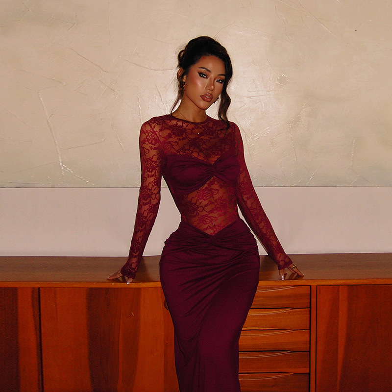 Long-sleeved patchwork lace dress