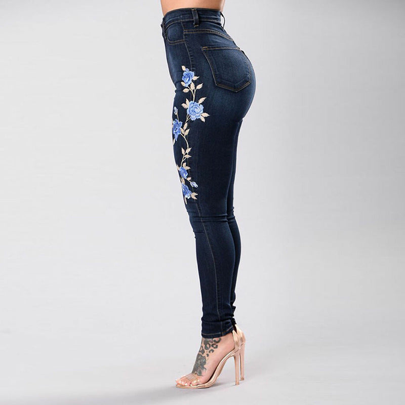 Embroidered slim fit jeans